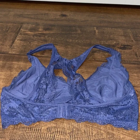 Purple bralette - Picture 2 of 3